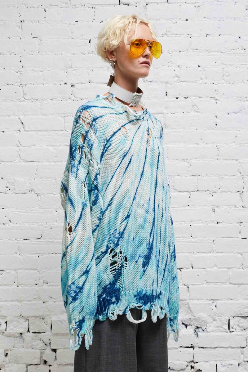 r13 distressed oversized pullover blue tie dye 37614324383913