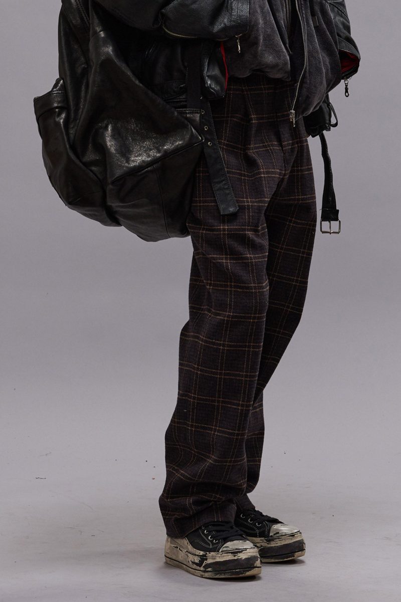 r13 relaxed trouser dark brown plaid 40224429932713