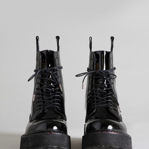 r13 single stack boot black patent 36571755348137