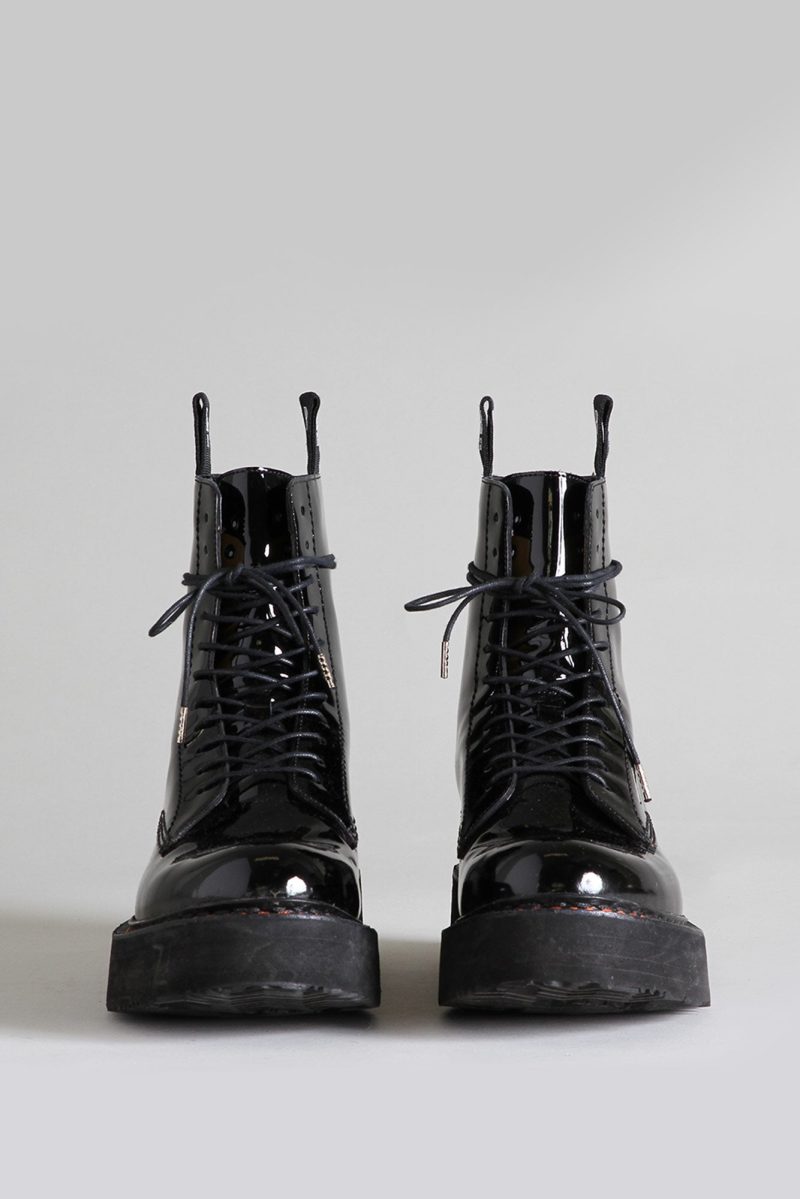 r13 single stack boot black patent 36571755348137