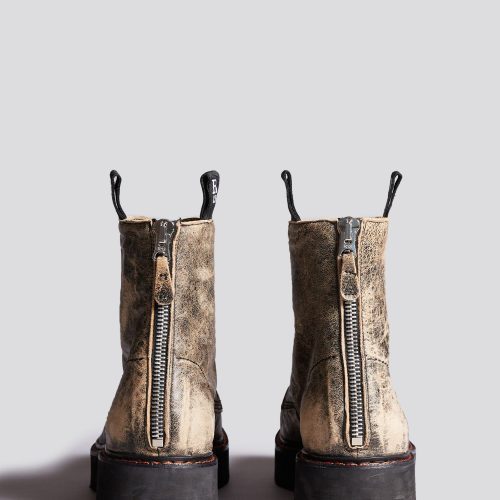 r13 single stack boots distressed brown 40232793866409