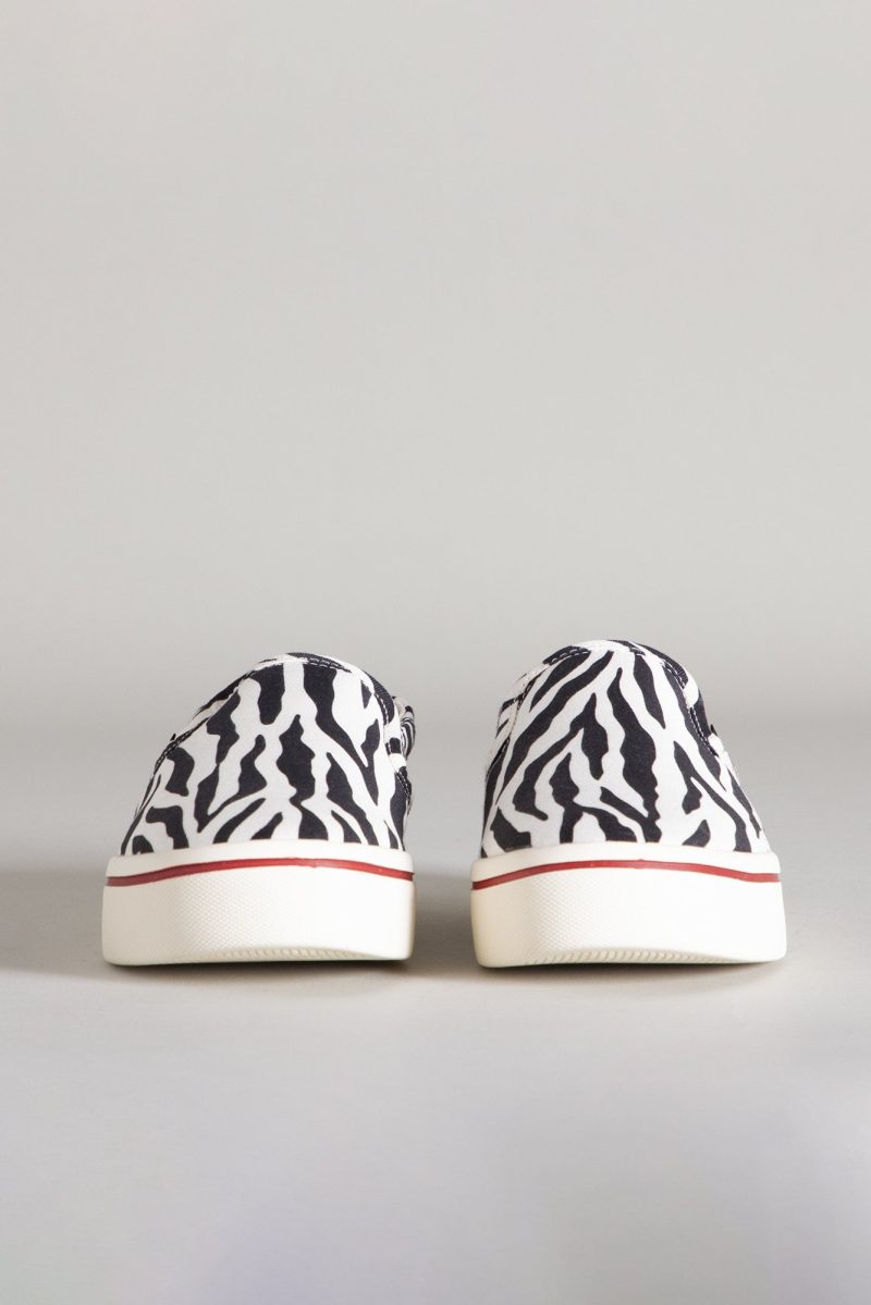 r13 slip on sneaker zebra 37260150374569